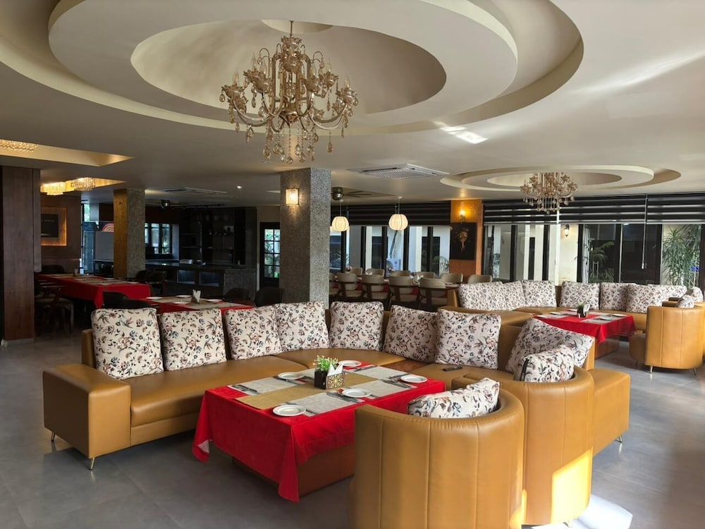 The Elite Resort