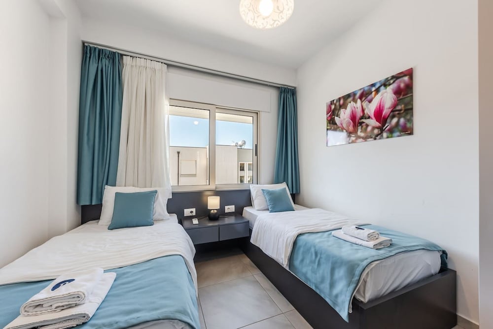 Tranquil Apartment With Pool Access - Manjola