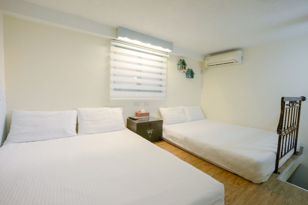 Rabbit house hotel