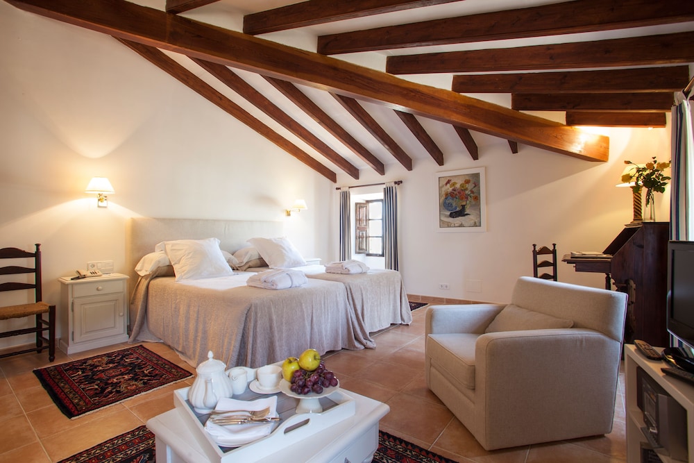 Pollensa Vacations - Hotel Llenaire - Property Image 43