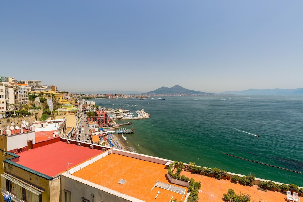 O-house Posillipo in Napoli