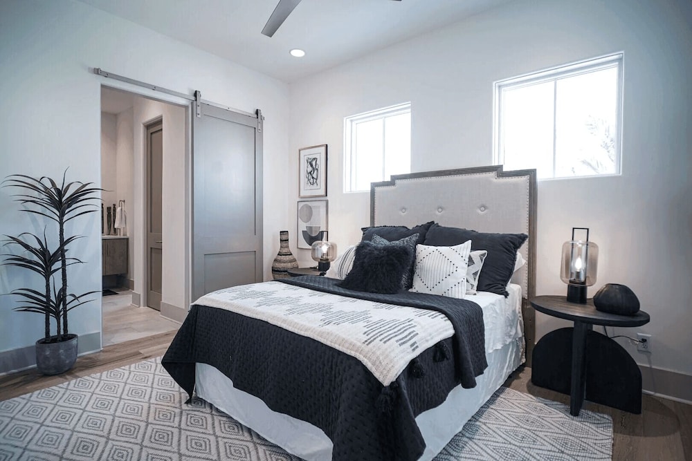Beauty and the Beach by Avantstay Rooftop w/ Gulf Views, Pool Access