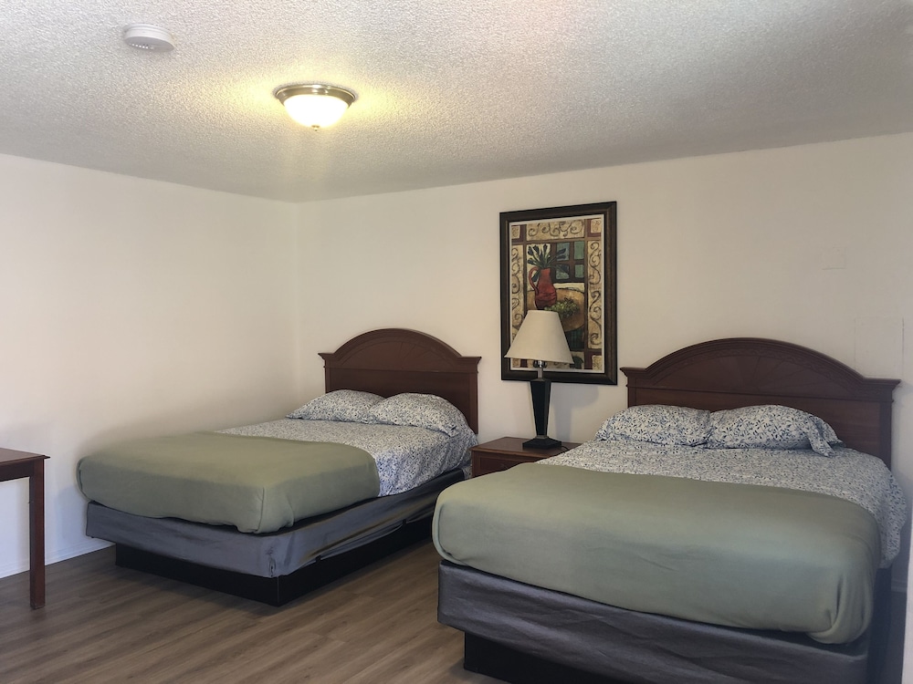 Culver City Vacations - VISTA MOTEL CULVERCITY - Property Image 1