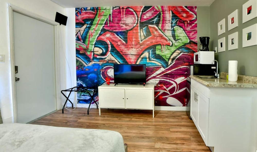 Krym - Studios in Wynwood