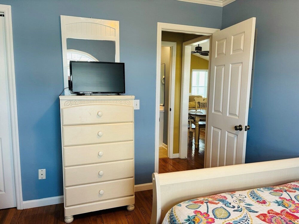 Sea Biscuit - 4 Br Home