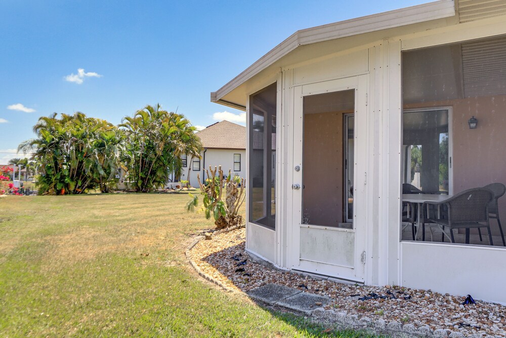Canal-front Gulf Coast Home ~ 3 Mi to Local Beach! view 4