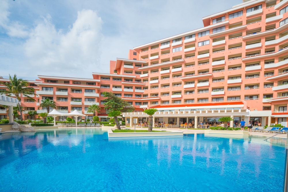 Family 3 Bedroom Ocean Villa By Wyndham Grand Cancun