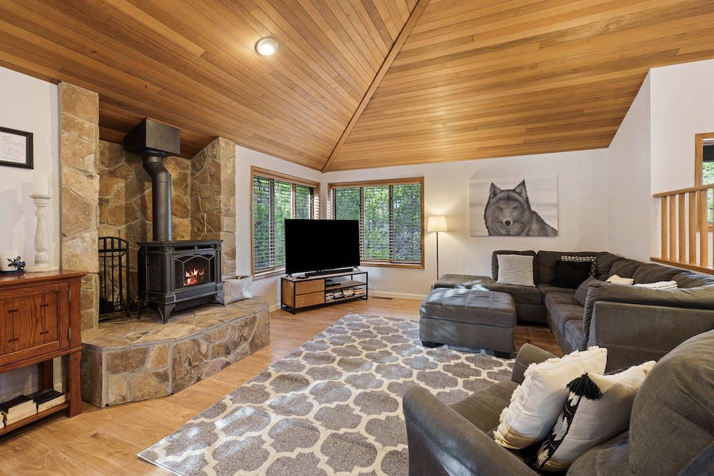 Tan Oak 2 3 Bedroom Home
