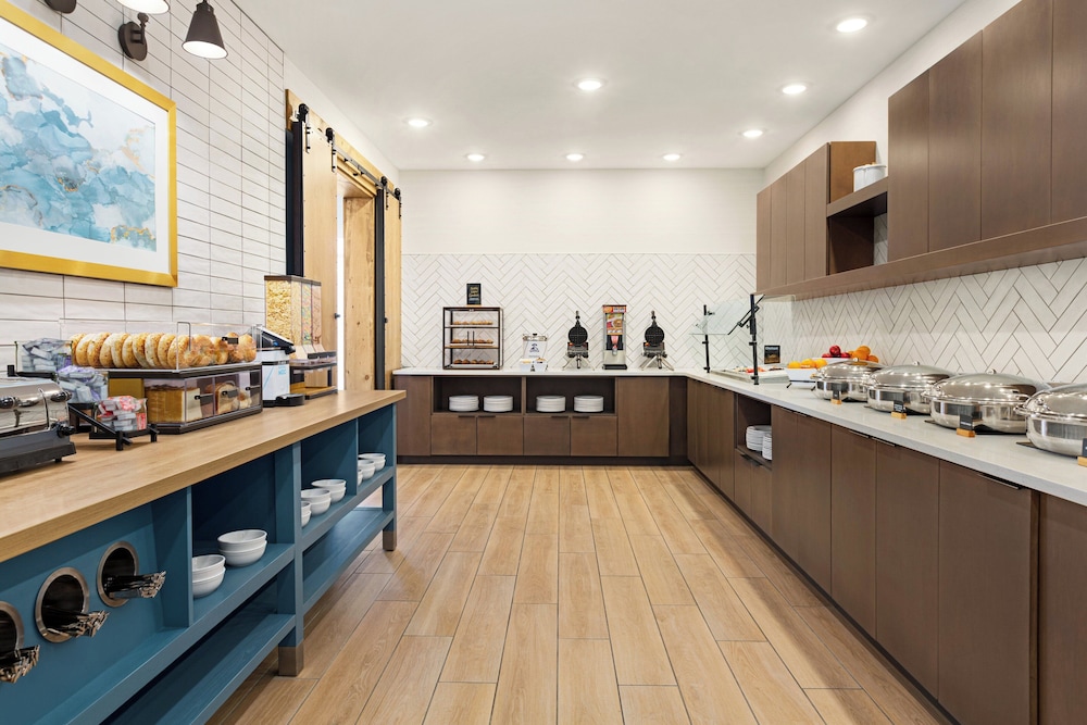 Staybridge Suites Sarasota - Bradenton Airport