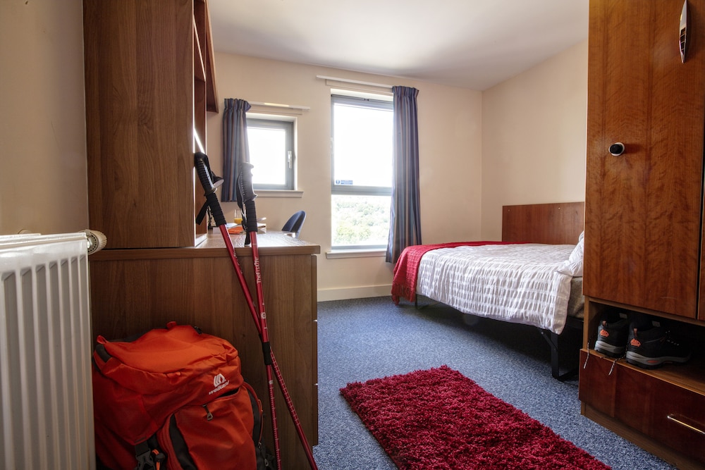 Seabraes Apartments and Rooms view 2