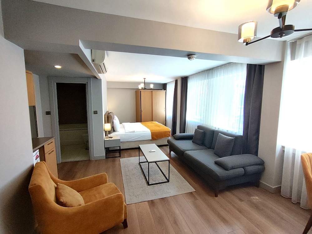 Galata World Otel - Image 11