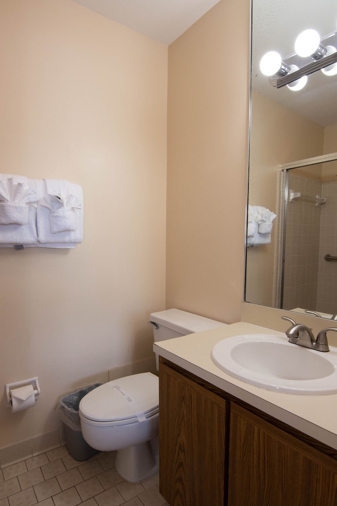 Palm Beach Waterfront Suites
