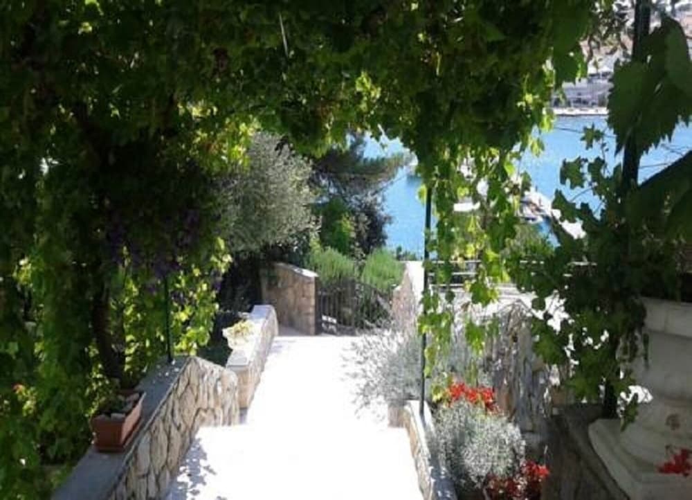 Pero - 50 m From sea - A1 Ljiljana view 3