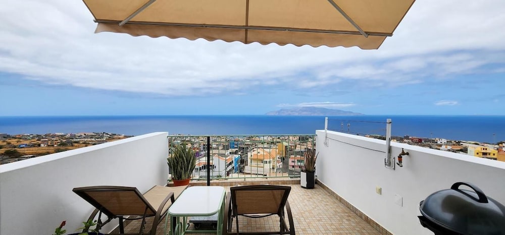 Casinha Nova - Entire Home With City & Ocean View in Sao Filipe
