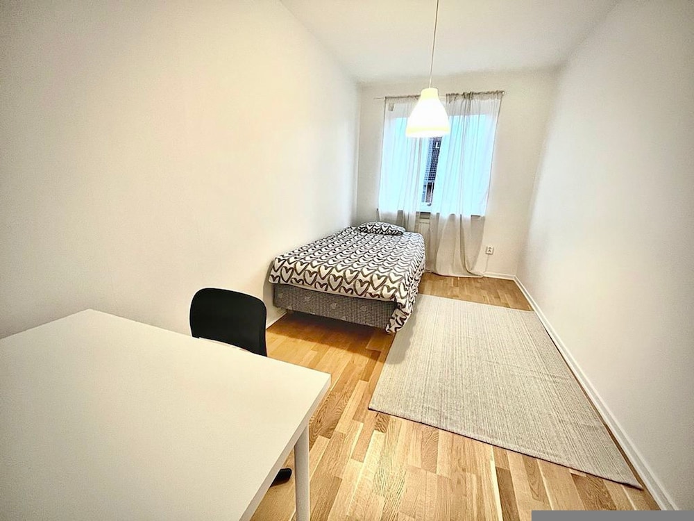 Luxurious Apartment With Lovely View