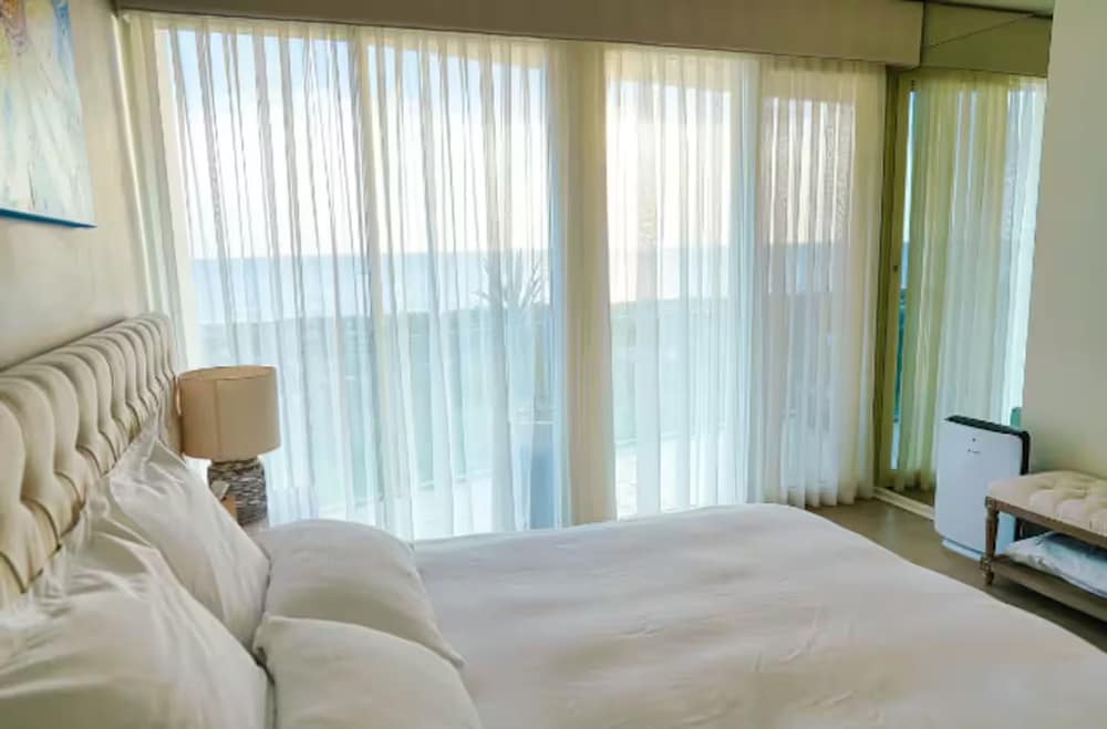 Oceanfront Oasis in Tennyson