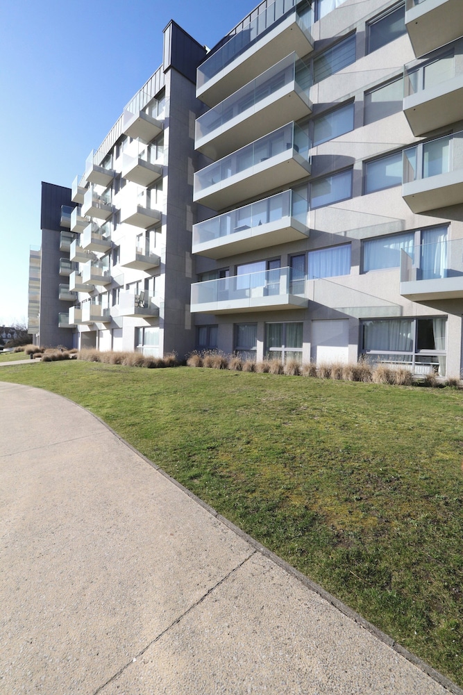 Apartment in Het Zoute With Sea Views