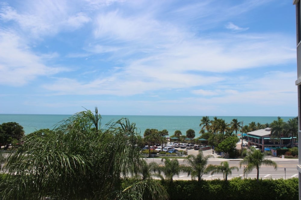 Bonita Beach 5500 - 1906 view 4