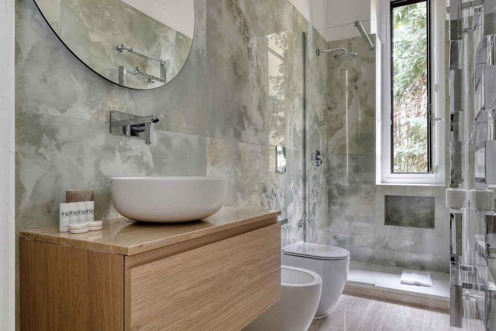 Chic flat with easy city centre access
