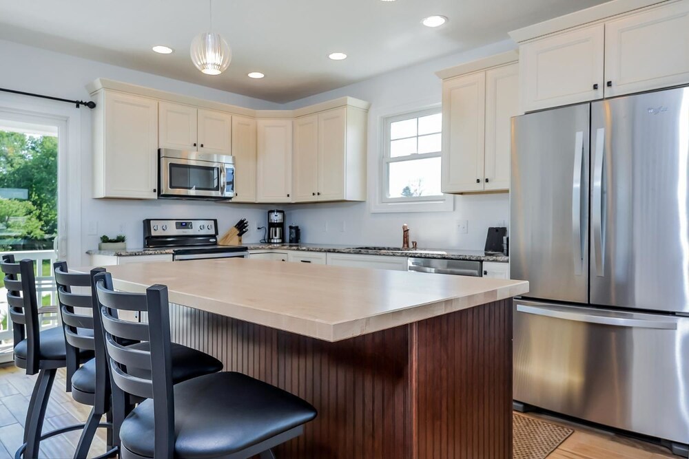 Swing Bridge Condo - Unit 40