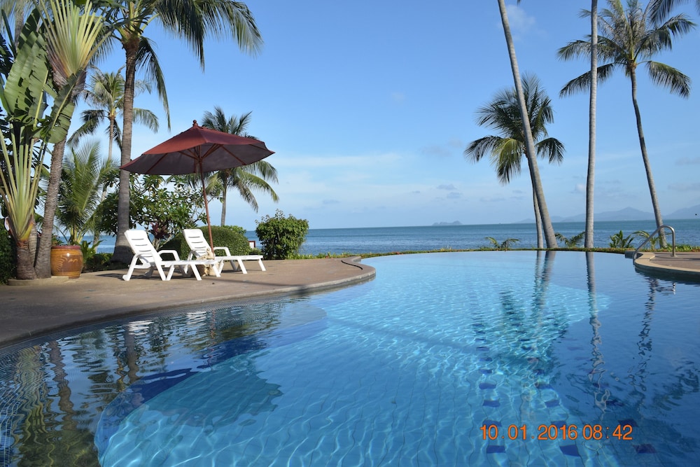 4 Bedroom pool villa 1 SDV022-By Samui Dream Villas view 5