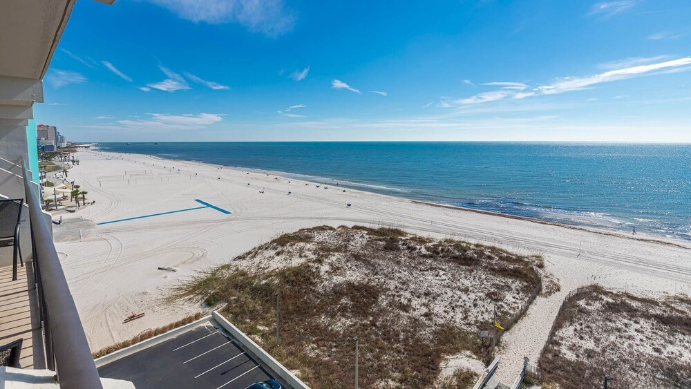 Island Winds East 707 2 Bedroom Condo