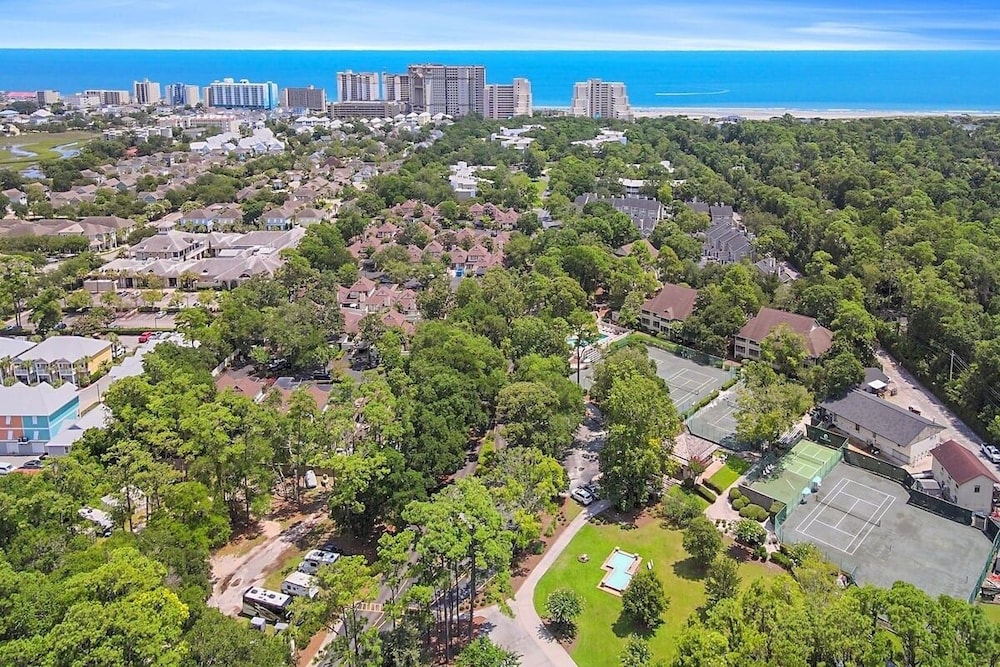 Ocean Creek North Tower F11 2 Bedroom Condo