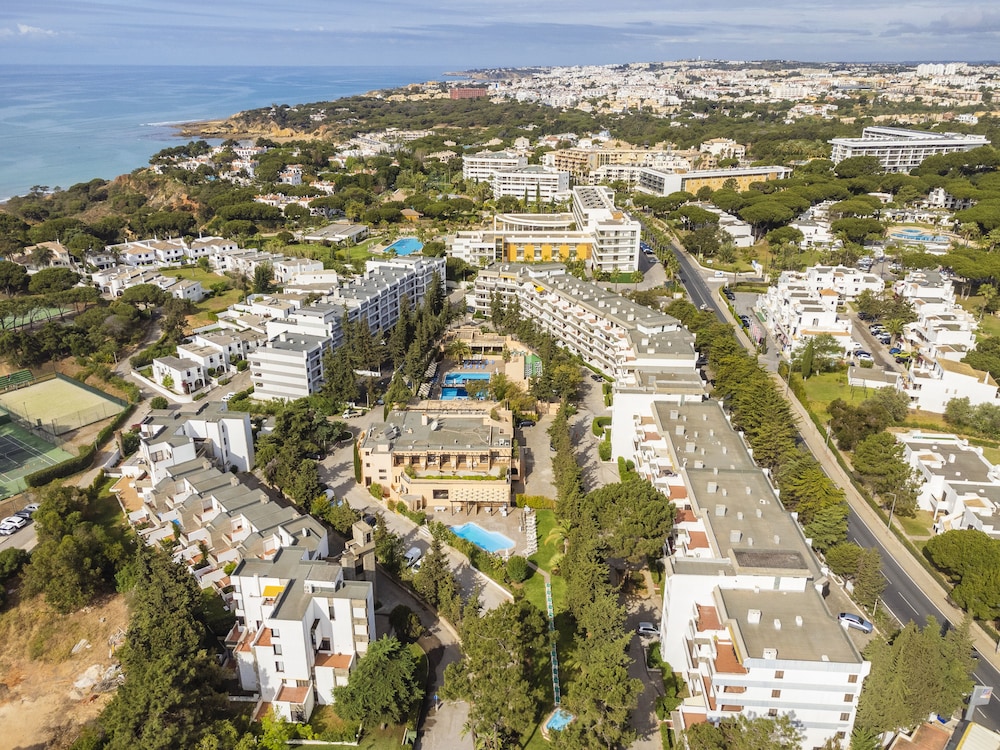 Balaia 3BR Sunny Terrace view 5