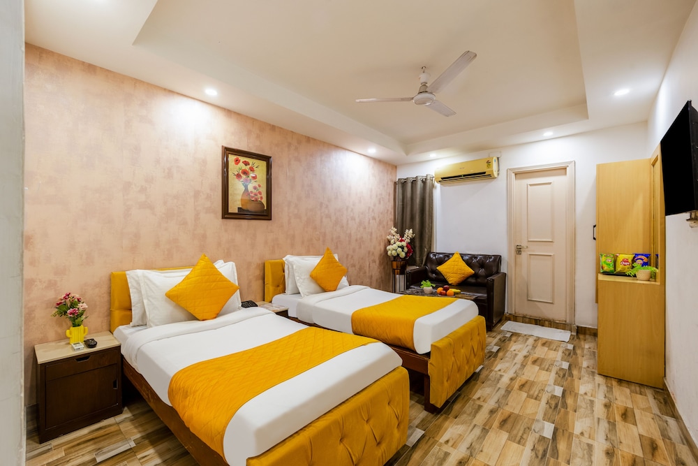 Hotel Palazzo Inn Mansarovar Garden