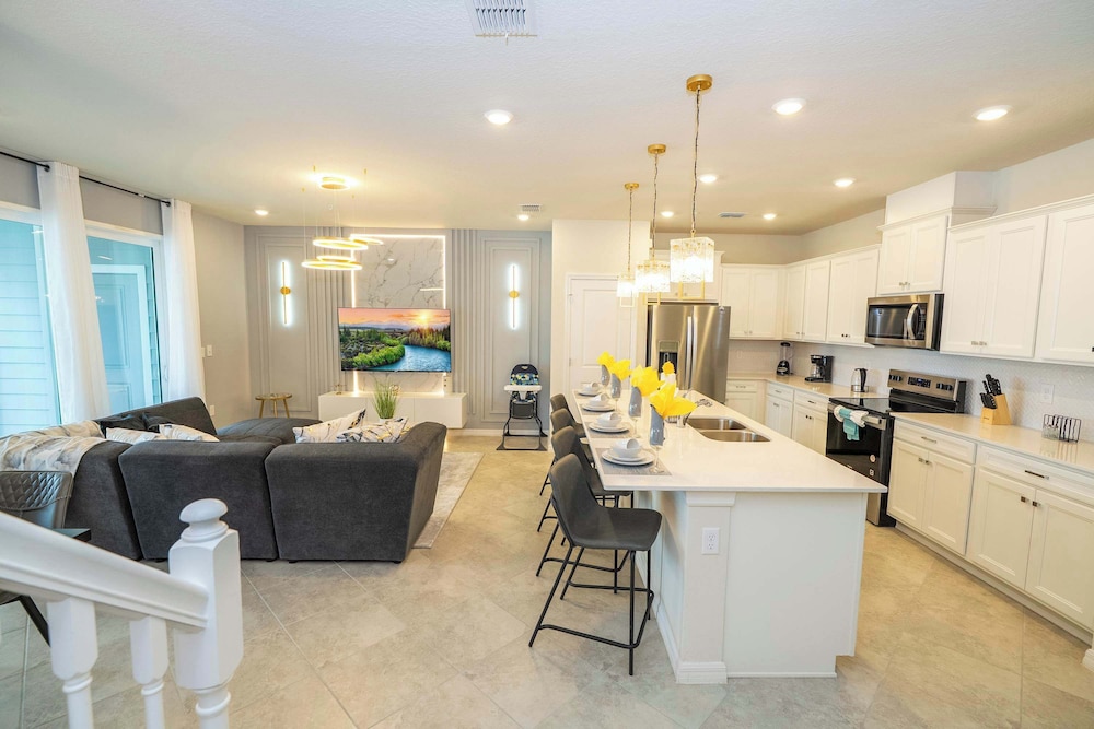 Magical 5BR w Pool Minutes From Disney 16140