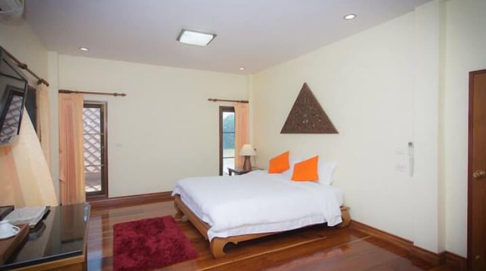 Tharnrarin Villa Suphan Buri