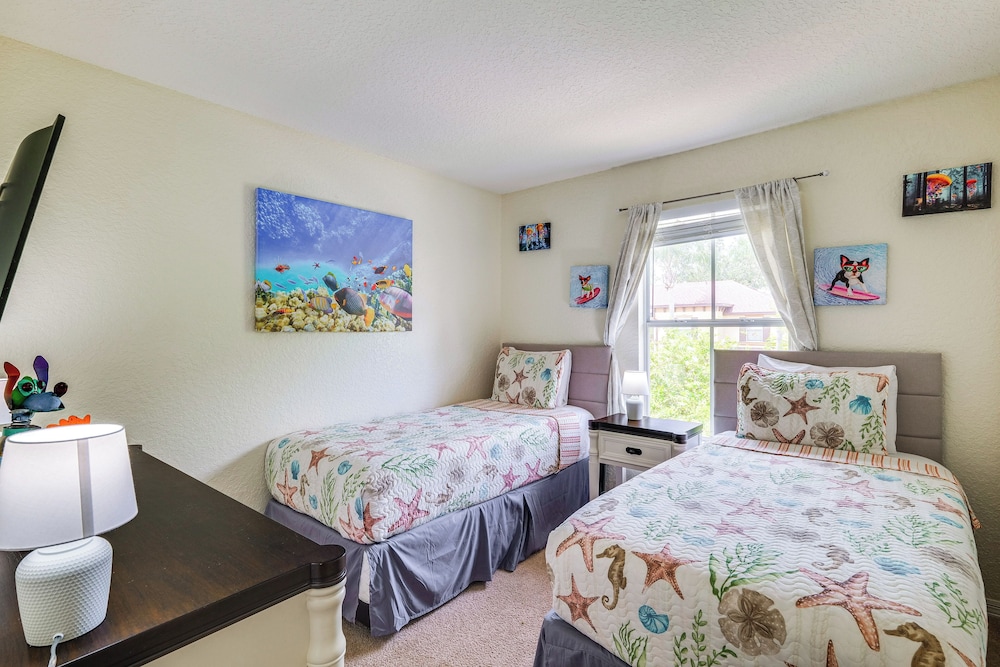 9 Mi to Disney! Regal Palms Resort Condo w/ Pools