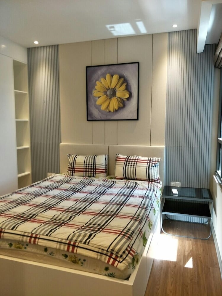 The GoldView Luxury Apartment