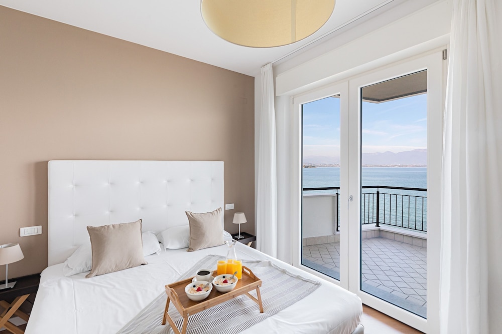 Residenza Miralago - 20 Porzia - Locazione BK
