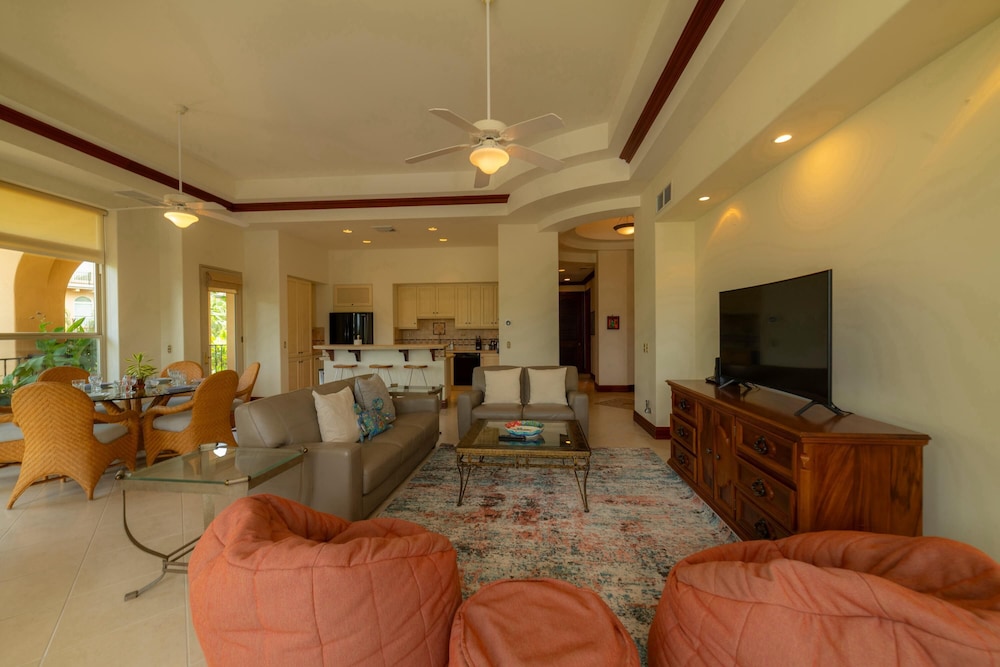 Bella Vista 3A 3 bdr 3 1 2 Bath Ocean View