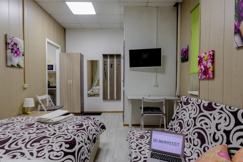 Studio apartment on Chapygina