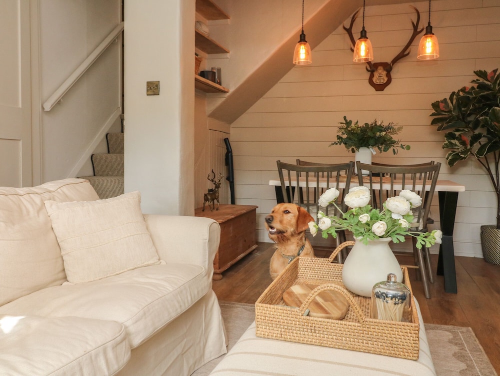 Stag Cottage