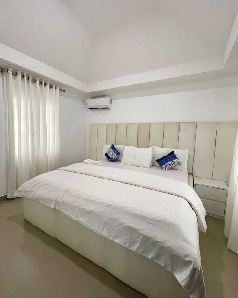 HSH LUXURY APARTMENTS