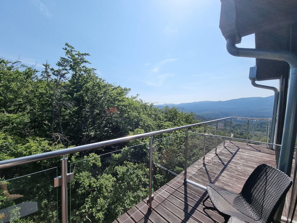 Apartment With a View, Pool, Szklarska Poreba