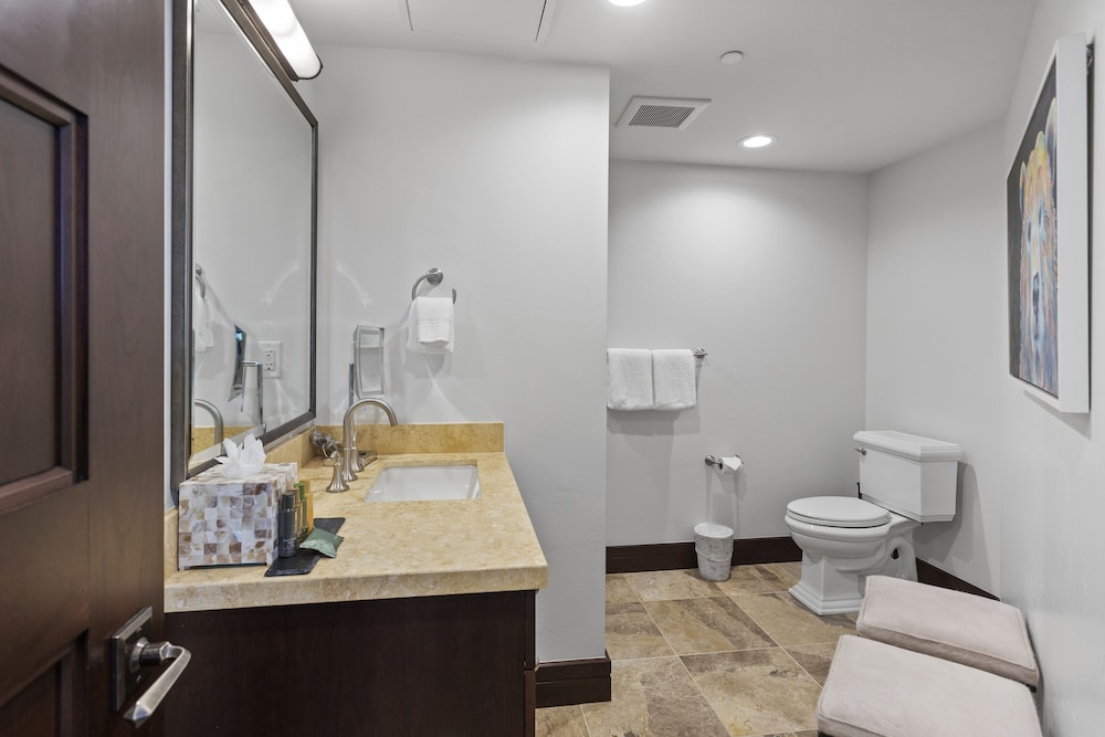 Flagstaff Lodge at Deer Valley Resort - Four Bedroom Residence #507 4 Condo
