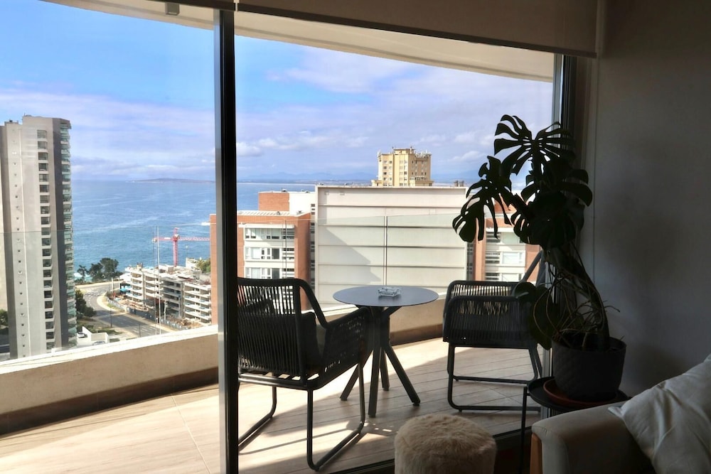 APARTS SUITES COSTA DE MONTEMAR view 3