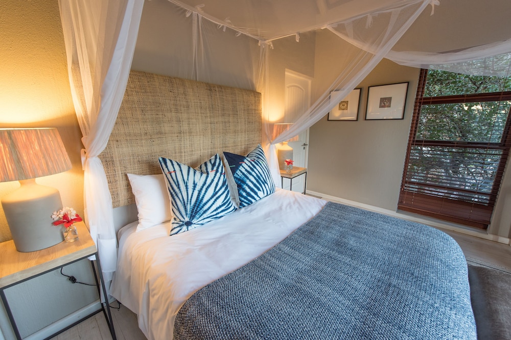 eKhaya Bush Villa