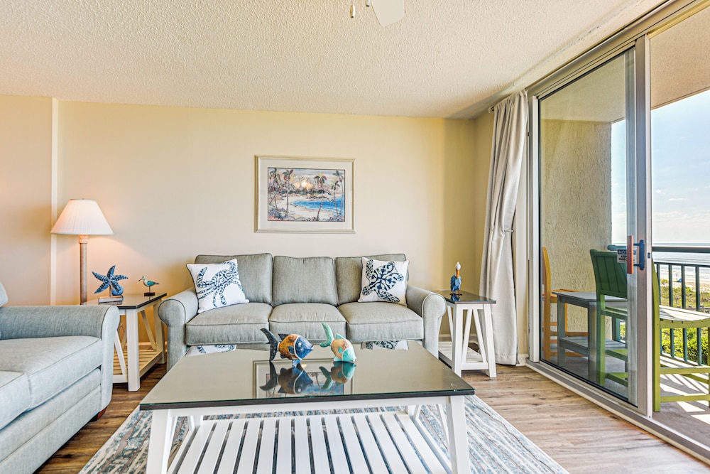 Oceanfront Beach Condo w/ Stunning Views! view 5