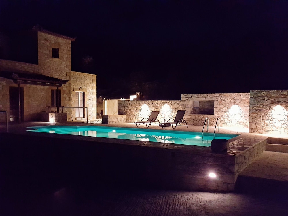 Rathimata villas