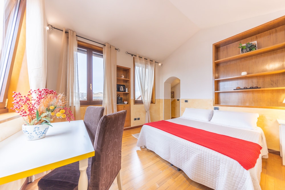 Panoramic View Studio in Rome