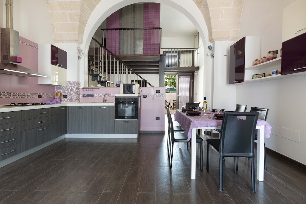 2094 La Dolce Vita Suite photo 4