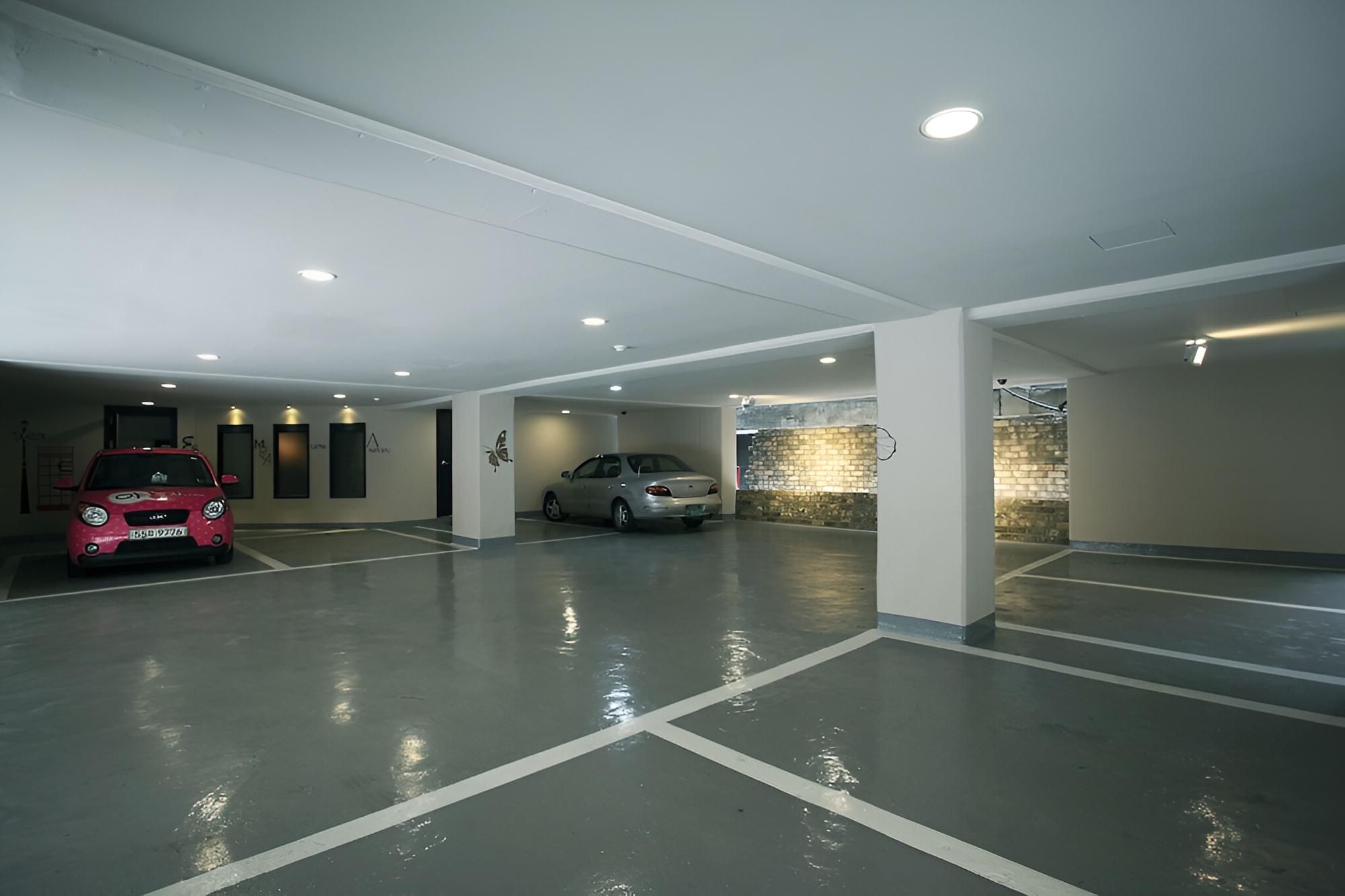 Photo 12