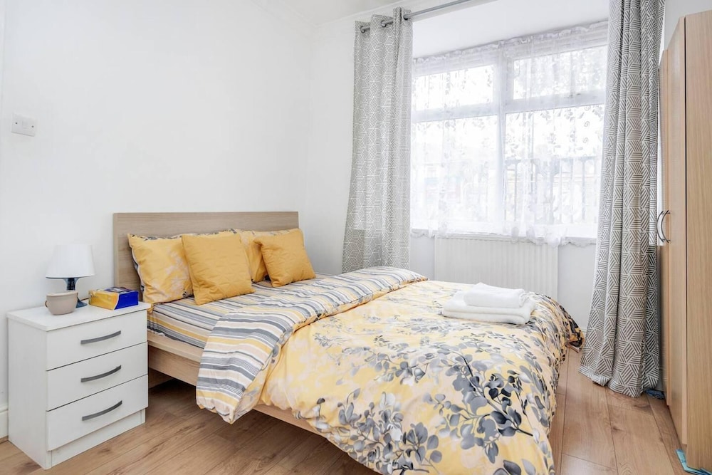 Impeccable and Welcoming 3-bed House in London