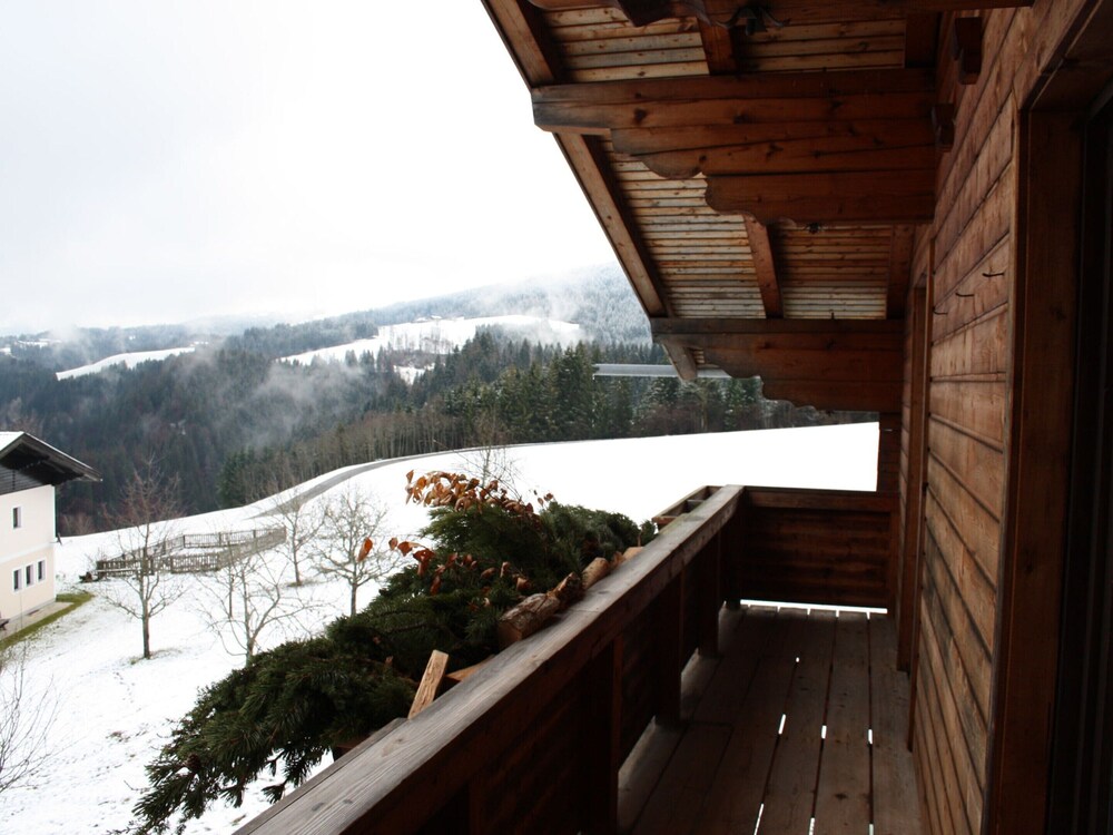 Charming Holiday Home in Huttau With Barbecue