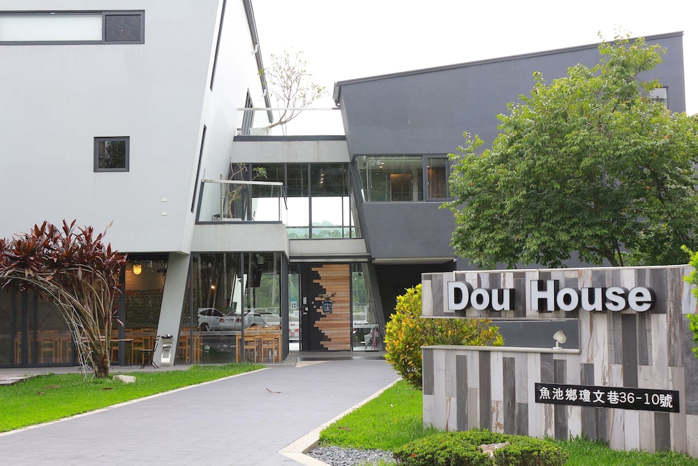Dou House